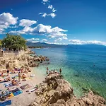 Beautiful In With Wifi Novi Vinodolski